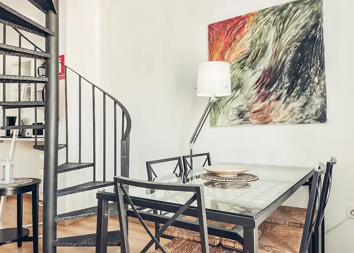 Panoramic Rooftop Duplex Retreat Heart Of Appartement